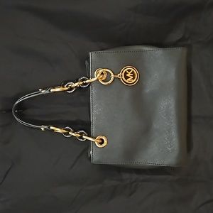 Black Michael kors handbag